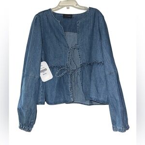 Brand new Dress Up blouse